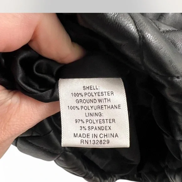 Tularosa Black Quilted vegan leather Shorts size small - Picture 7 of 8